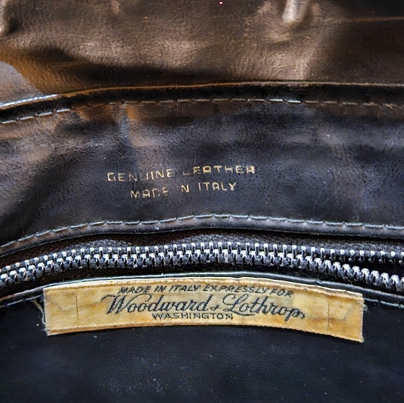 Vintage 70s Dark Green Leather Woodward and Lothrop Envelope Purse - Picture 6 of 12